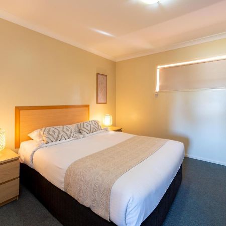 Villa Nova Motel Toowoomba Exterior photo